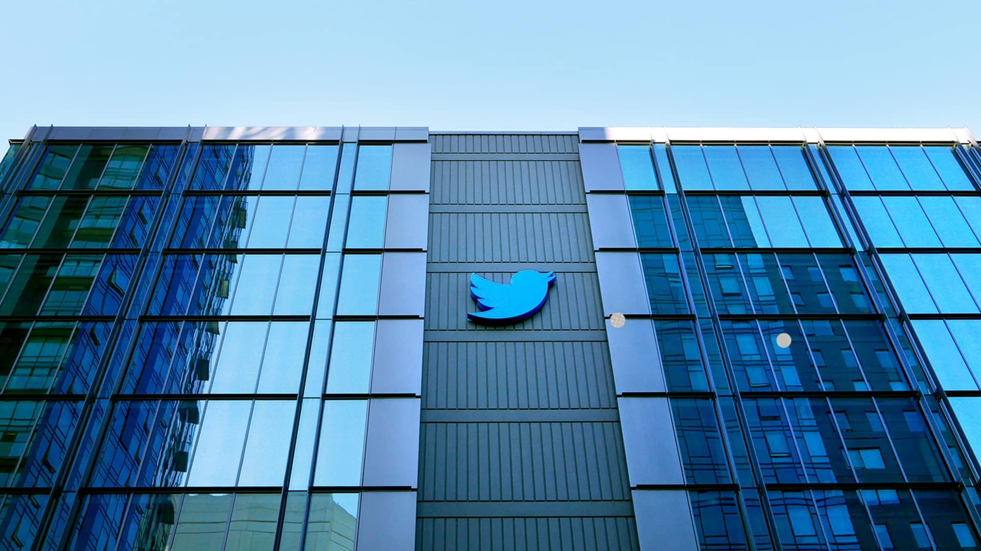 Twitter donates Rs 110 crore to help India fight Covid-19