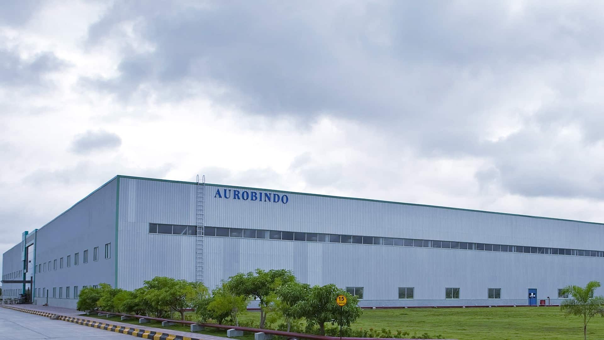 Aurobindo Pharma signs pact with Covaxx for COVID-19 vaccine