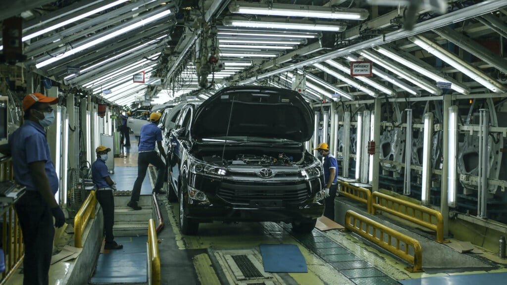 Toyota Kirloskar withdraws lockout at manufacturing plants