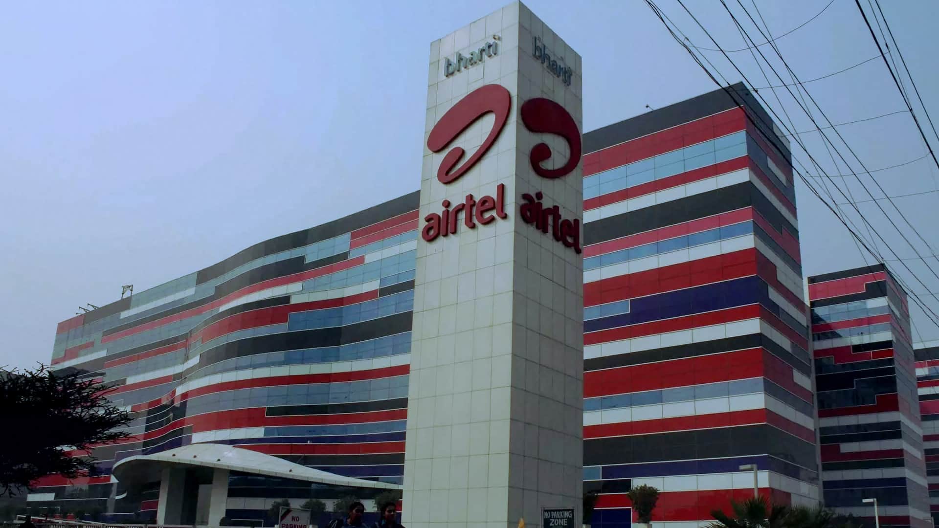 Airtel offers free talk time to low-income customers as Covid support initiative