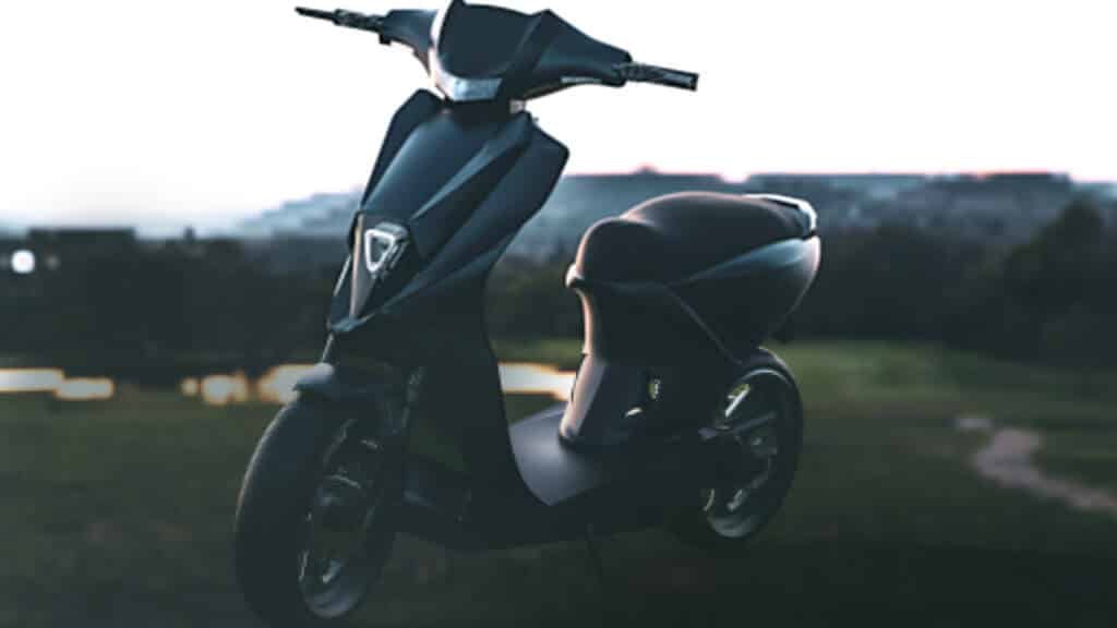 ev-startup-deploys-dassault-syst-mes-platform
