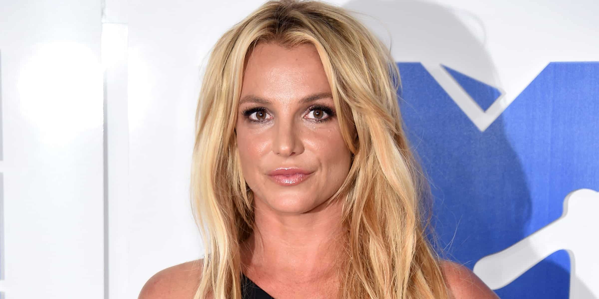 Britney Spears celebrates, judge rules the singer can select her own attorney