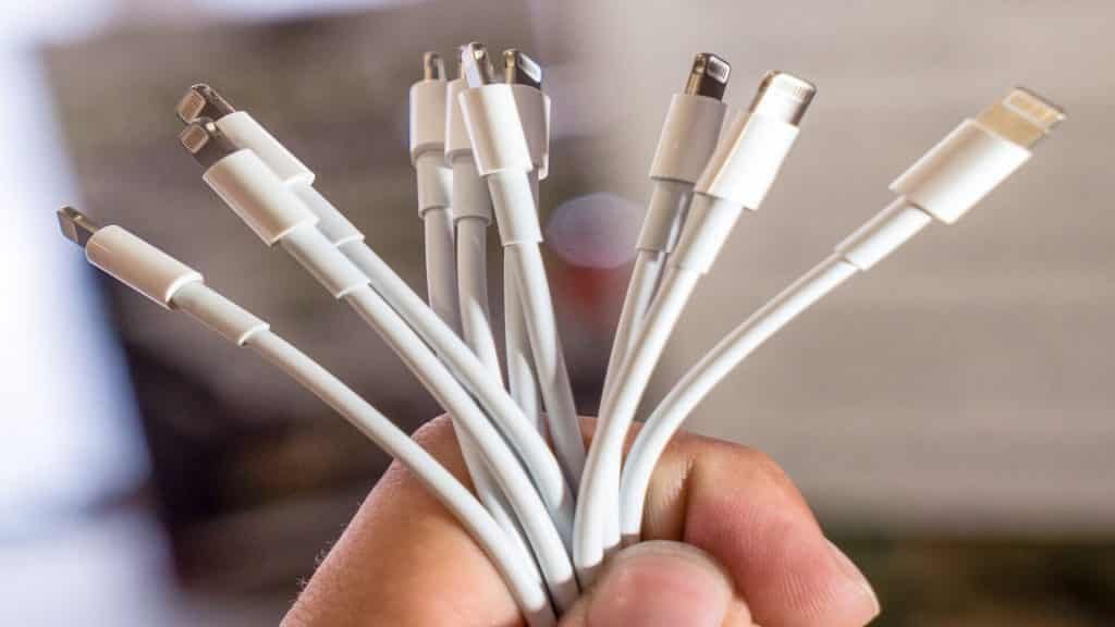 EU new law for common charger for smartphones to impact iPhone