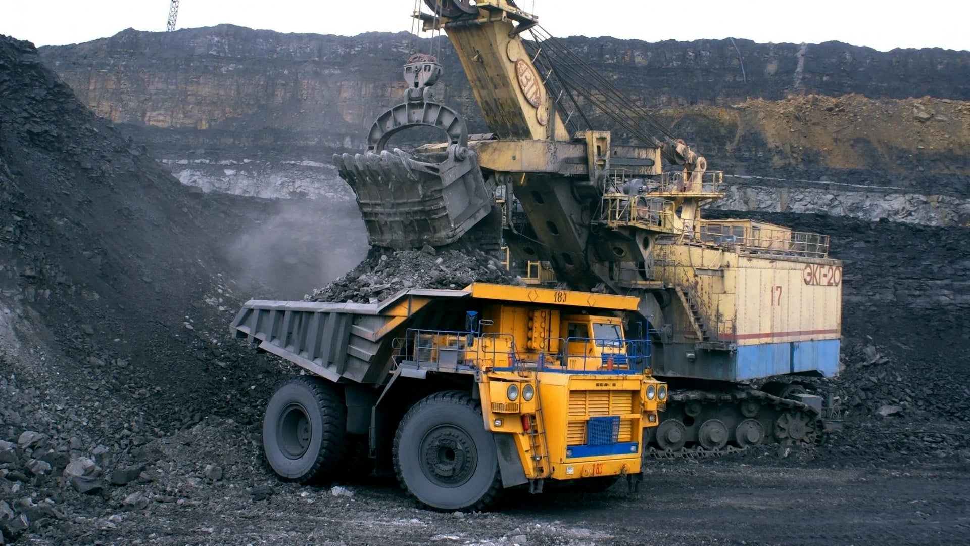Immediately resume coal supply to domestic aluminium industry: AAI to CIL