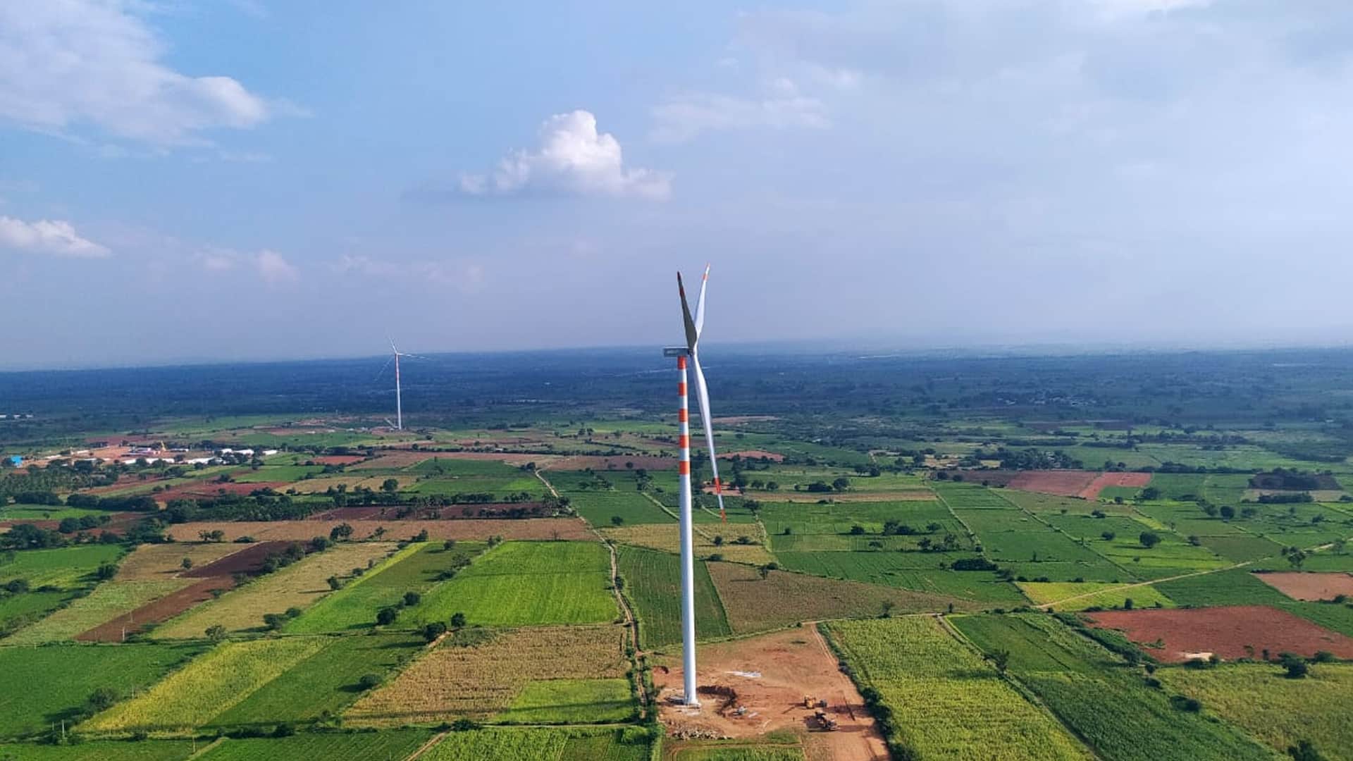 MG Motor India adopts wind-solar hybrid energy