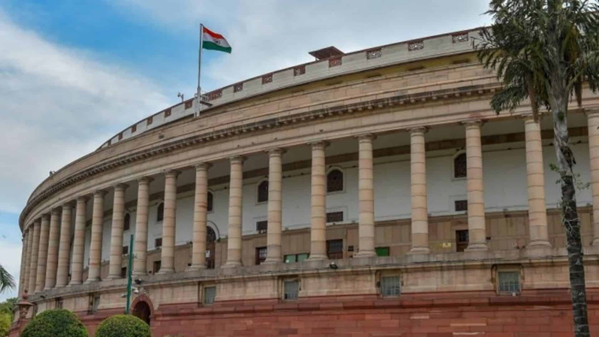 Lok Sabha passes Farm Laws Repeal Bill without any discussion