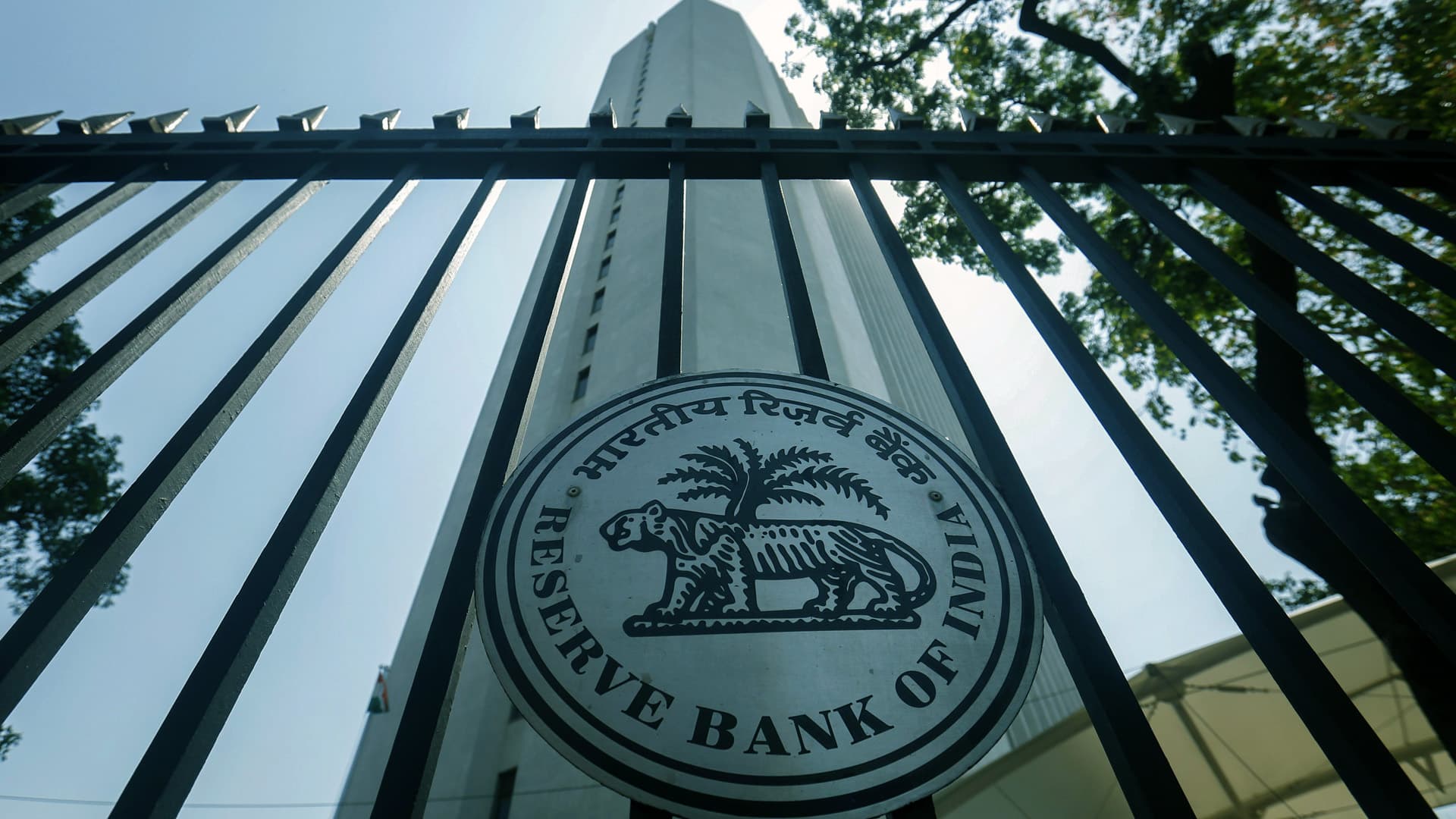 RBI sets up fintech dept to focus on fast-emerging sector