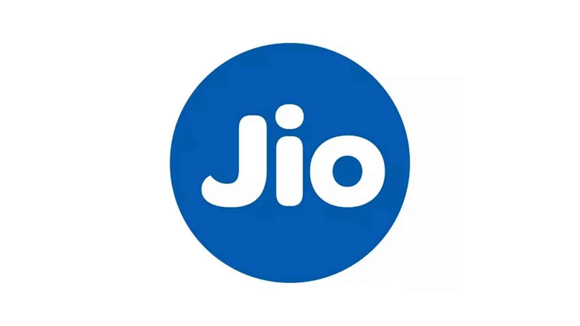 Jio Platforms to buy 17% stake in Glance for USD 200 mln