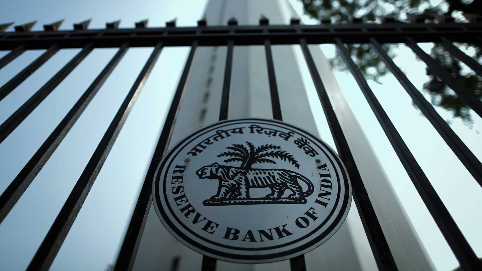 RBI accepts USD 5.135 billion in USD/INR sell-buy swap auction