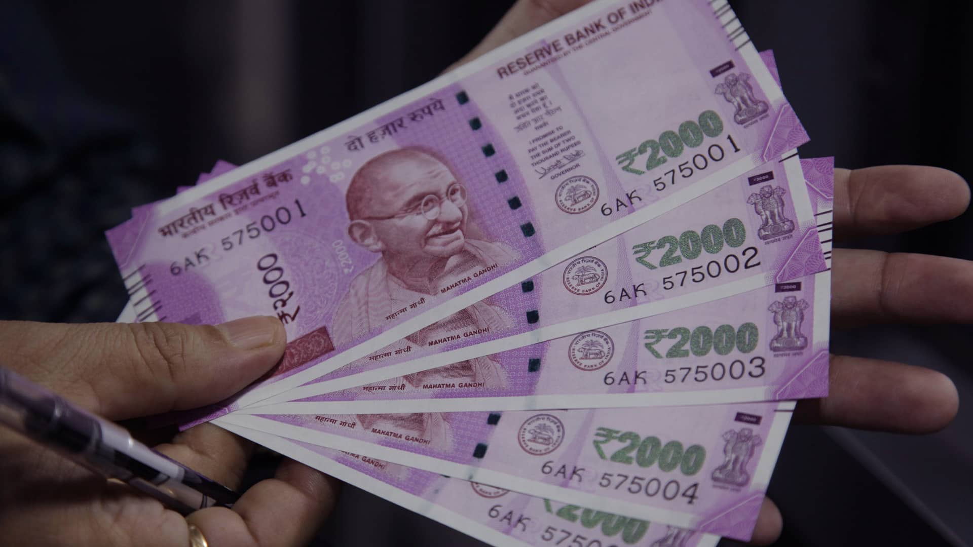 No proposal to replace face of Mahatma Gandhi on banknotes: RBI