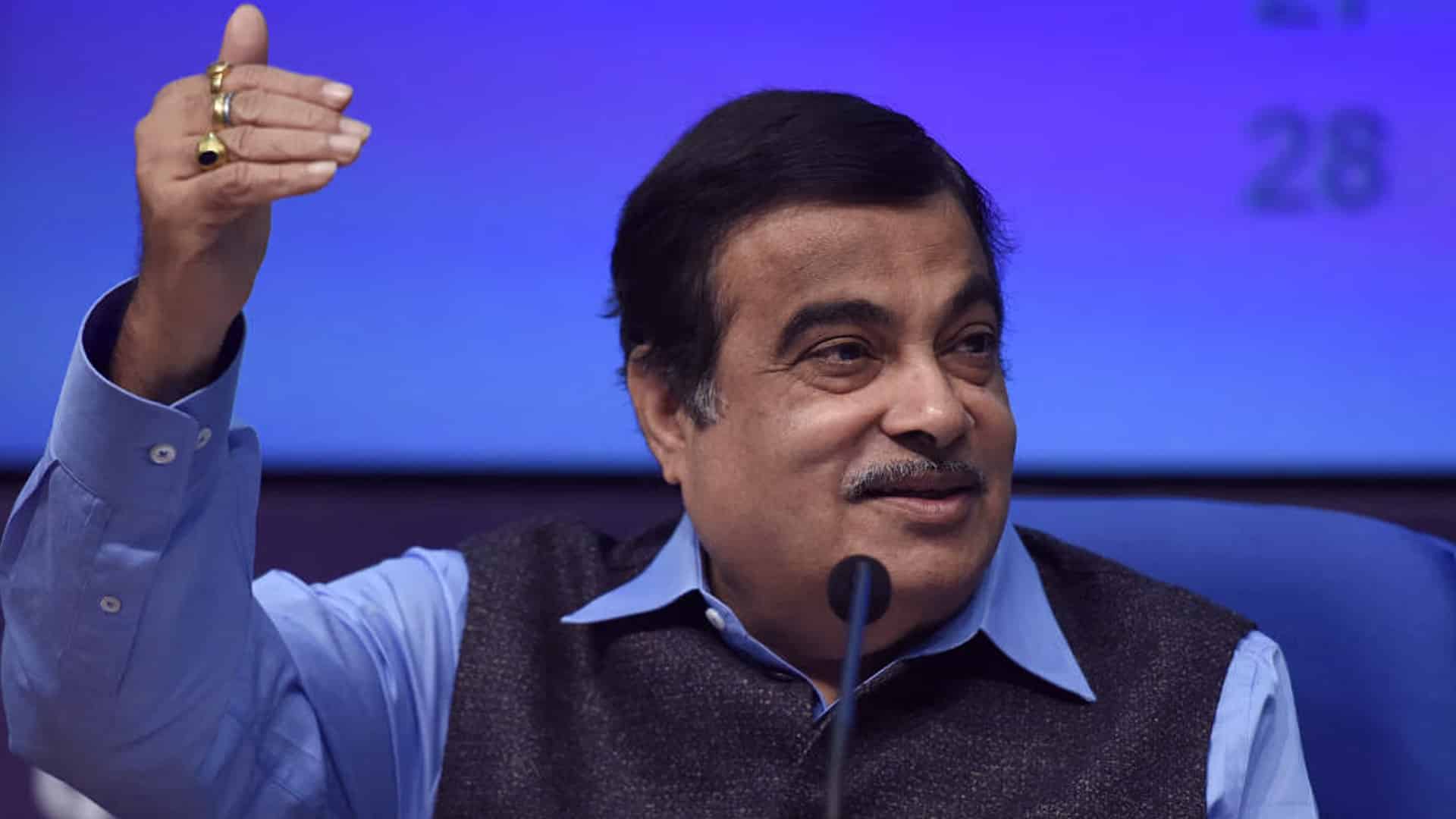 9 lakh govt vehicles, buses older than 15 yrs to go off the road from Apr 1, says Gadkari