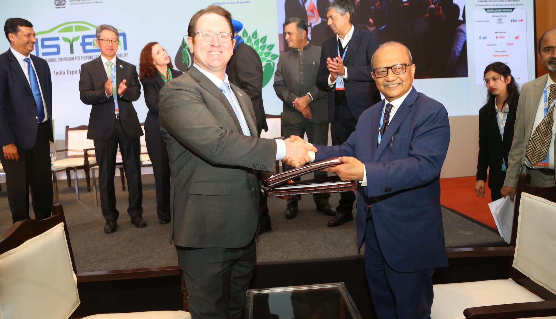 SIAM and U.S. Grains Council Sign MoU on Technology Transfer to Support Higher Ethanol Adoption at Auto Expo 2023