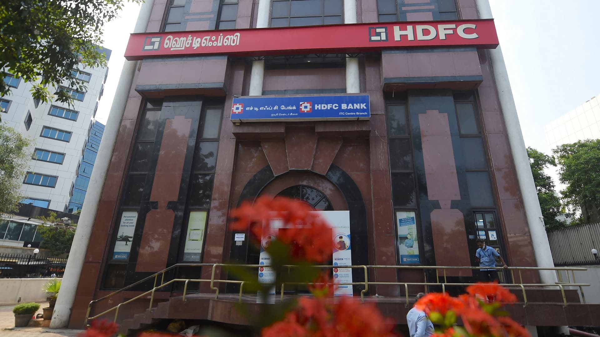 Merger with HDFC: A mixed bag for HDFC Bank from RBI on forbearance requests