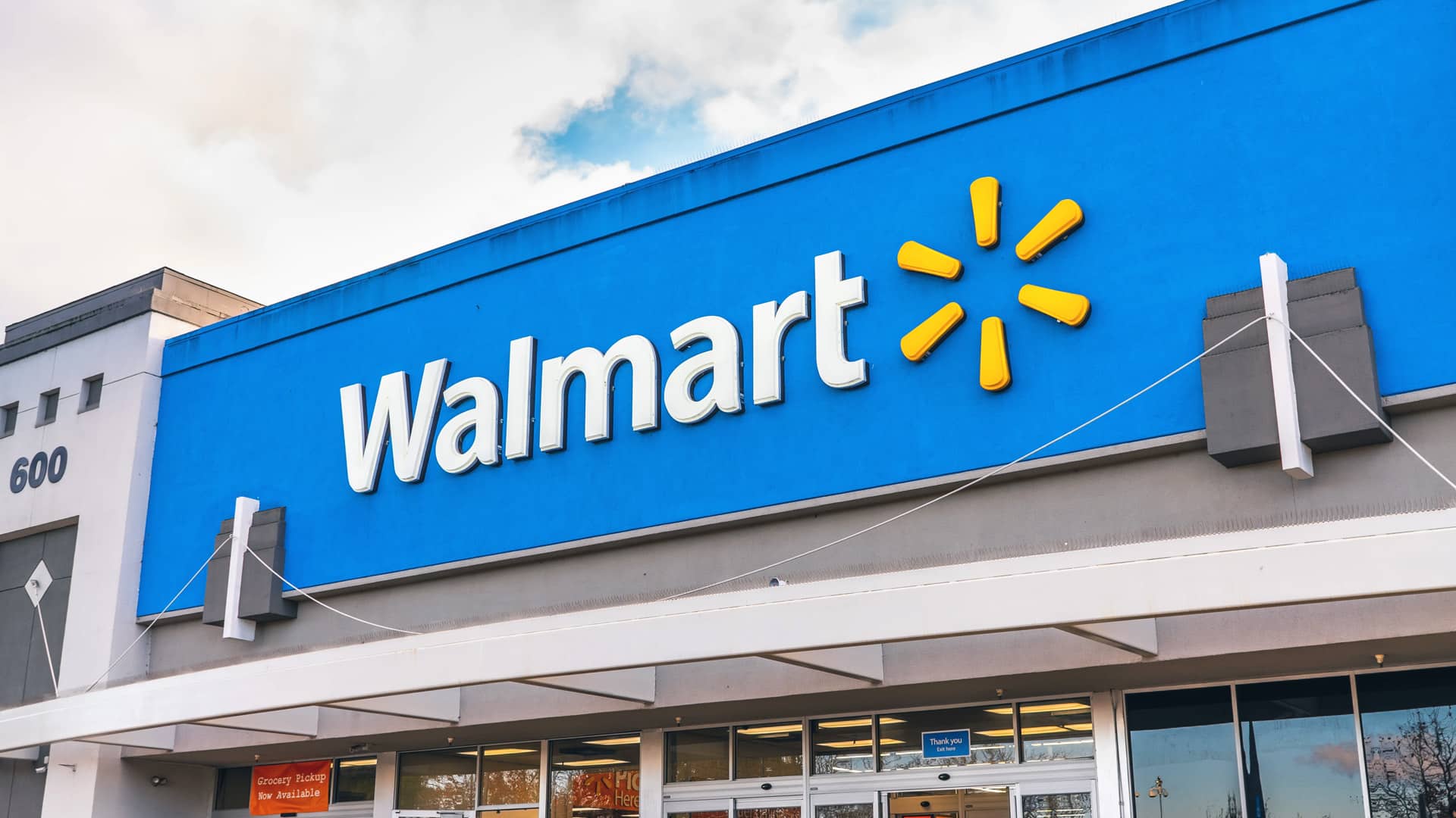 Walmart acquires Tiger Global's stake in Flipkart for USD 1.4 billion