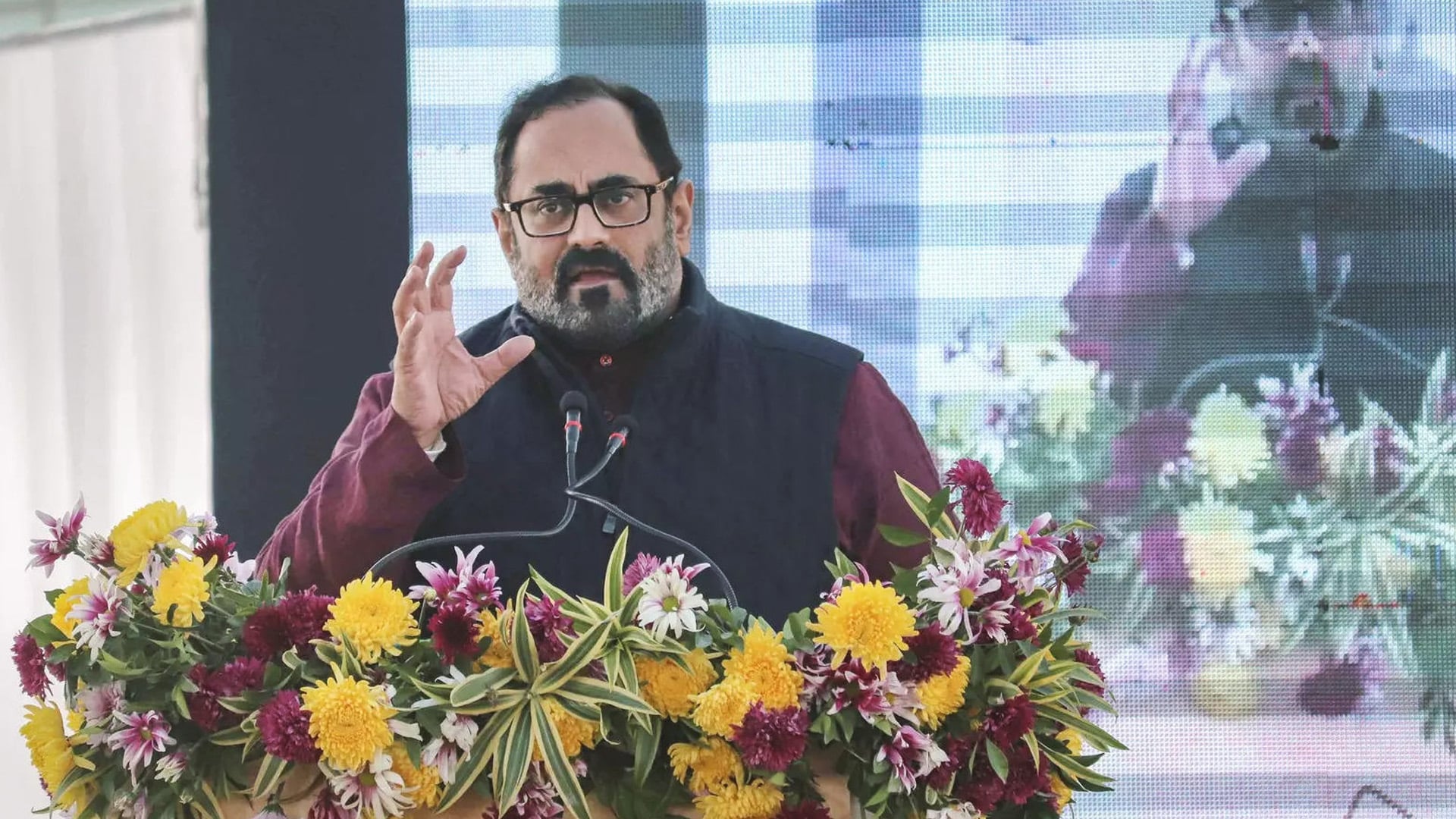 Govt committed to backing industry in developing cutting-edge competitive systems: Rajeev Chandrasekhar