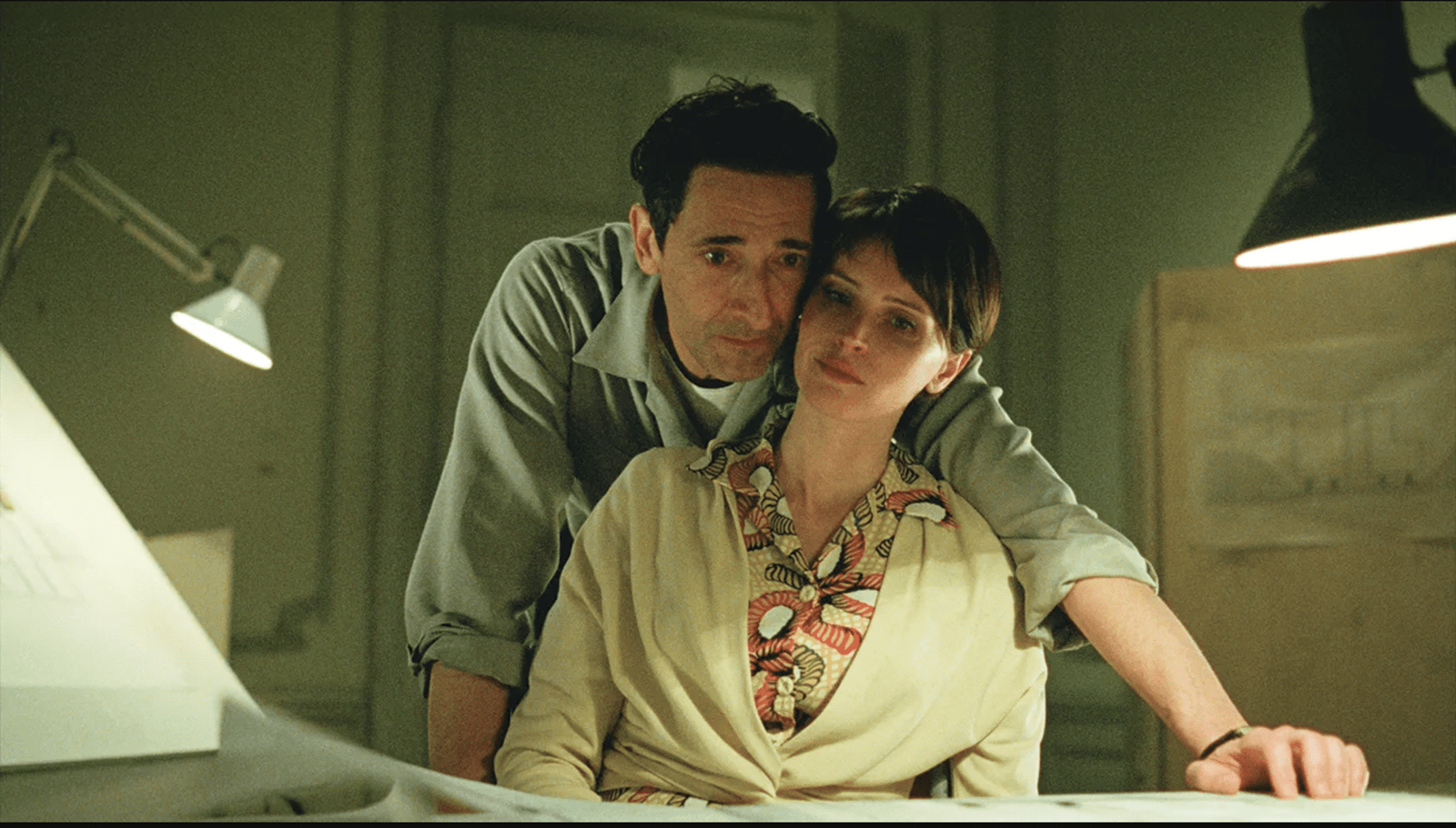 The Brutalist: Adrien Brody and Felicity Jones Shine in Brady Corbet’s Historical Epic Hungarian-Jewish architect László Tóth Guy Pearce Joe Alwyn