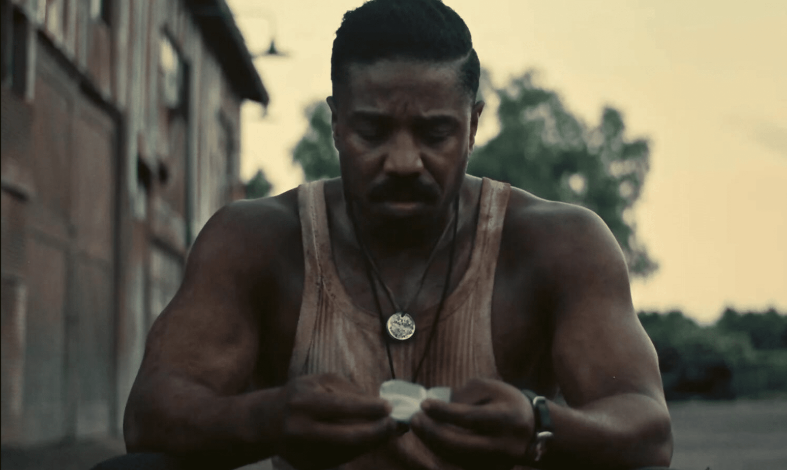 Warner Bros. Teases Neew Horror Film Sinners Starring Michael B. Jordan Ryan Coogler Hailee Steinfeld (Hawkeye), Jack O’Connell (Midsommar), Wunmi Mosaku (Loki), Jayme Lawson (The Woman King), Omar Benson Miller (True Lies), and Delroy Lindo (Da 5 Bloods)