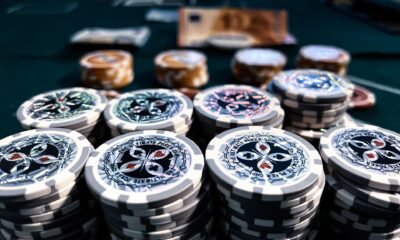 Reading the Room: How to Spot Opportunities in High-Pressure Situations Poker Online Casinos