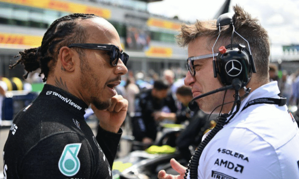 Dutch Grand Prix 2024 Lewis Hamilton with Pete Bonnington