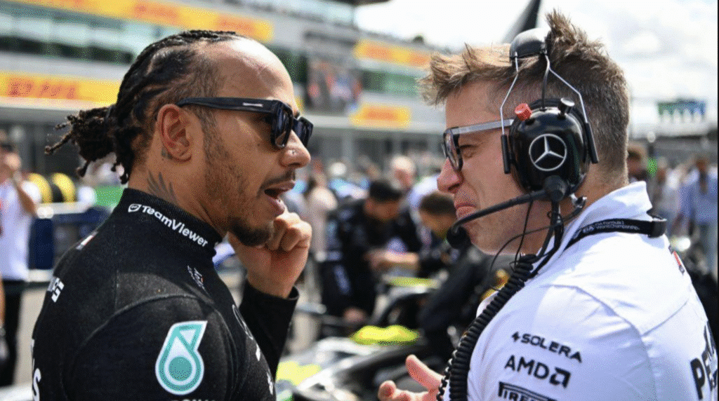Dutch Grand Prix 2024 Lewis Hamilton with Pete Bonnington