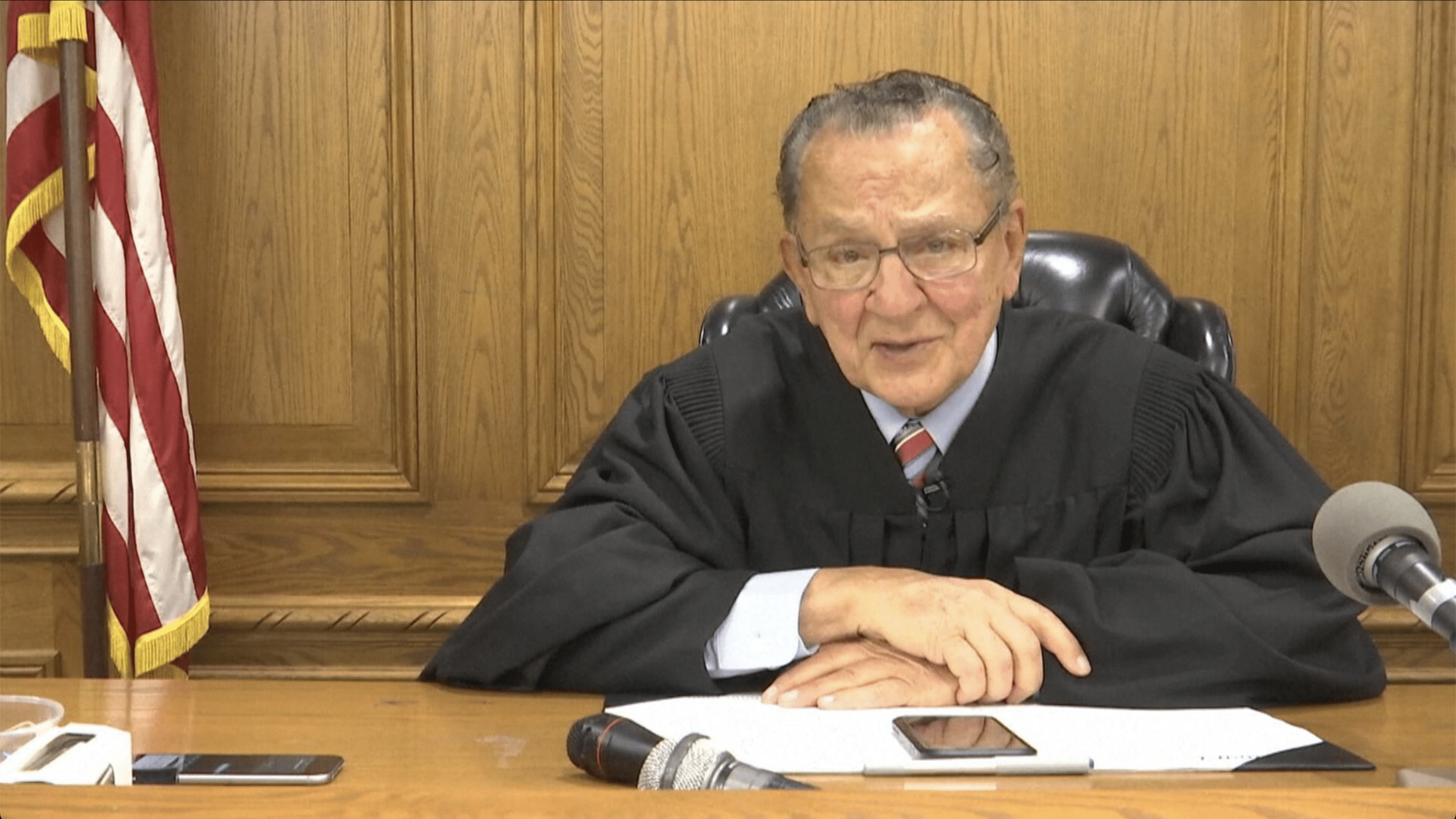Judge Frank Caprio, ‘Nicest Judge in the World,’ Dies at 88 Caught in Providence