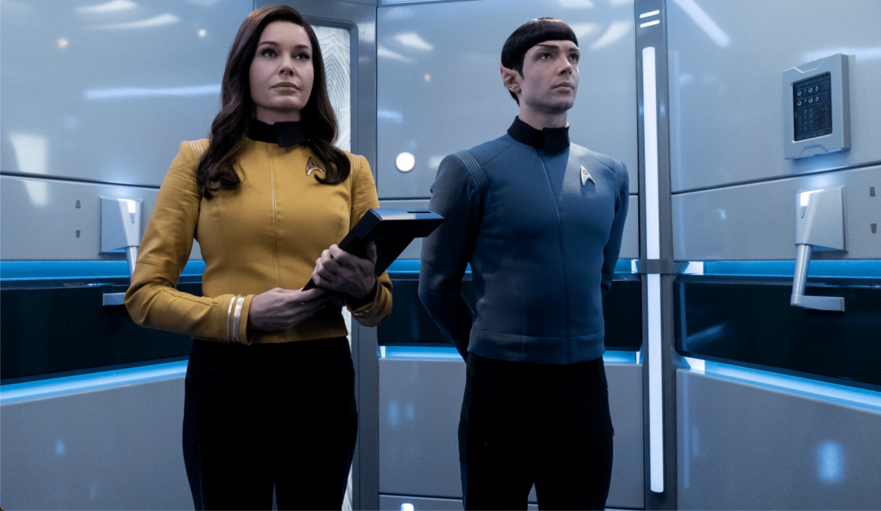 Rebecca Romijn Calls Star Trek Strange New Worlds “The Perfect Gateway Into Trek”