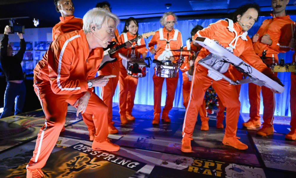 David Byrne - Who is the Sky Tour