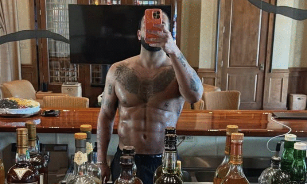 Drake Instagram Post Showing off his abs