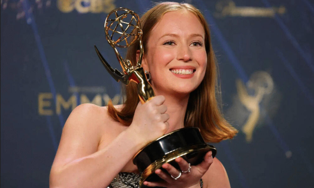 Hannah Einbinder at Emmys