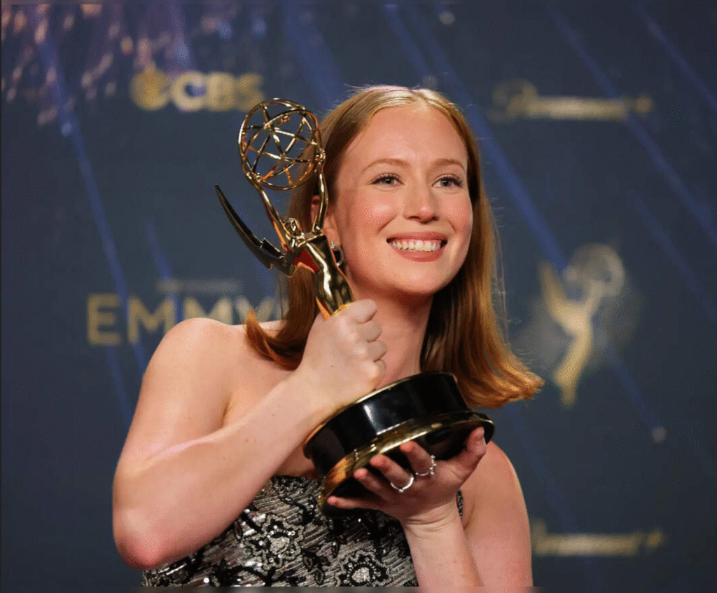 Hannah Einbinder at Emmys