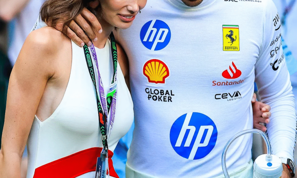 Carlos Sainz with his Girlfriend