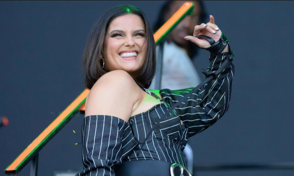 Nelly Furtado Announces Indefinite Break from Performing After 25 Years