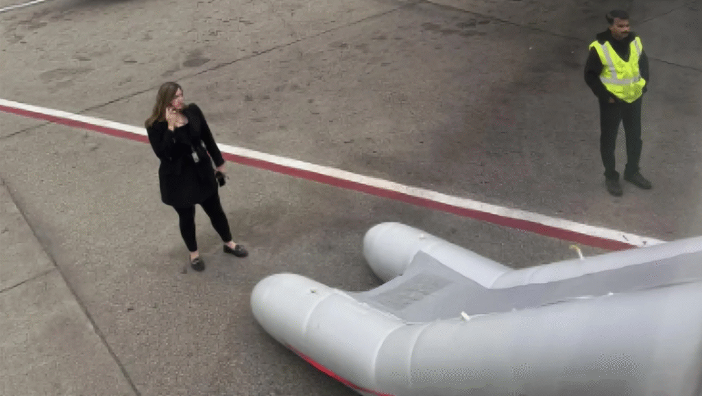 Stranded Delta Air Lines passengers