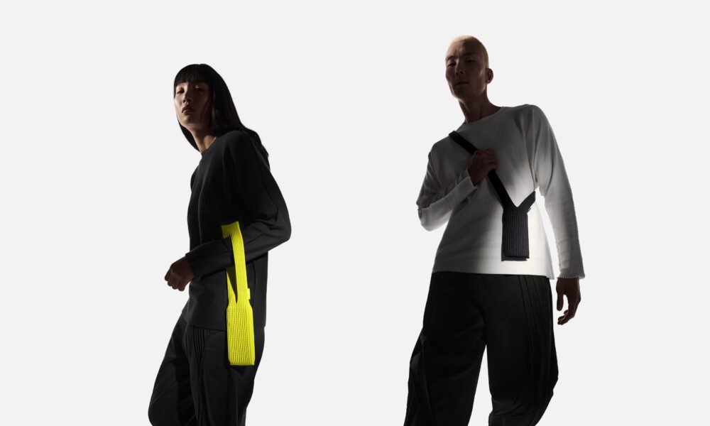Apple Unveils $229 ‘iPhone Pocket’ — A 3D-Knitted Cloth That’s Redefining Tech Fashion
