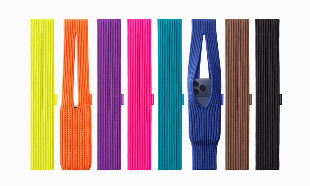 Apple iPhone Pocket and ISSEY MIYAKE short strap colors