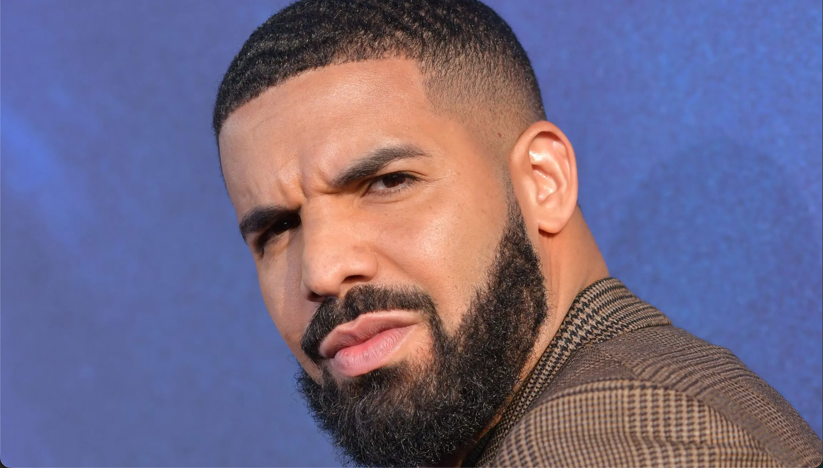 Drake Breaks Silence on Gracie Bon’s Romance Allegations, Calls Them “Big Cap”