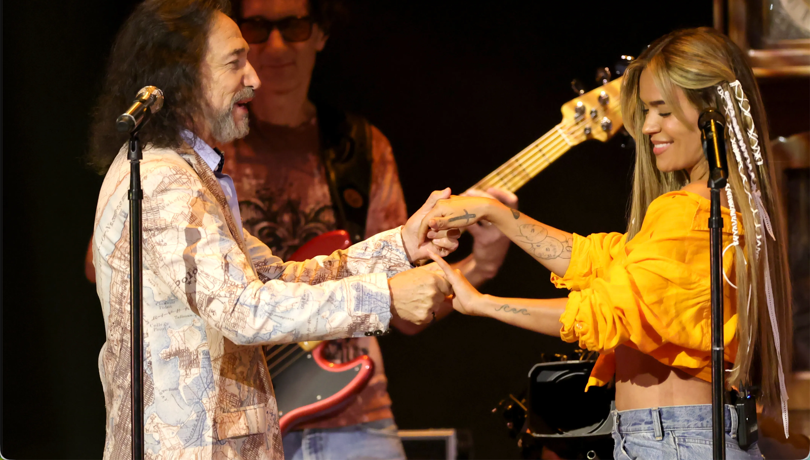 Karol G and Marco Antonio Solís Deliver a Heart-Stopping, Old-School Romantic Duet at the Latin Grammys