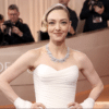 Amanda Seyfried’s Viral Golden Globes Reaction Sparks Internet Frenzy Michelle Williams