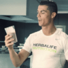 Cristiano Ronaldo Invests $7.5 Million in Herbalife’s Pro2col as HLF Stock Climbs