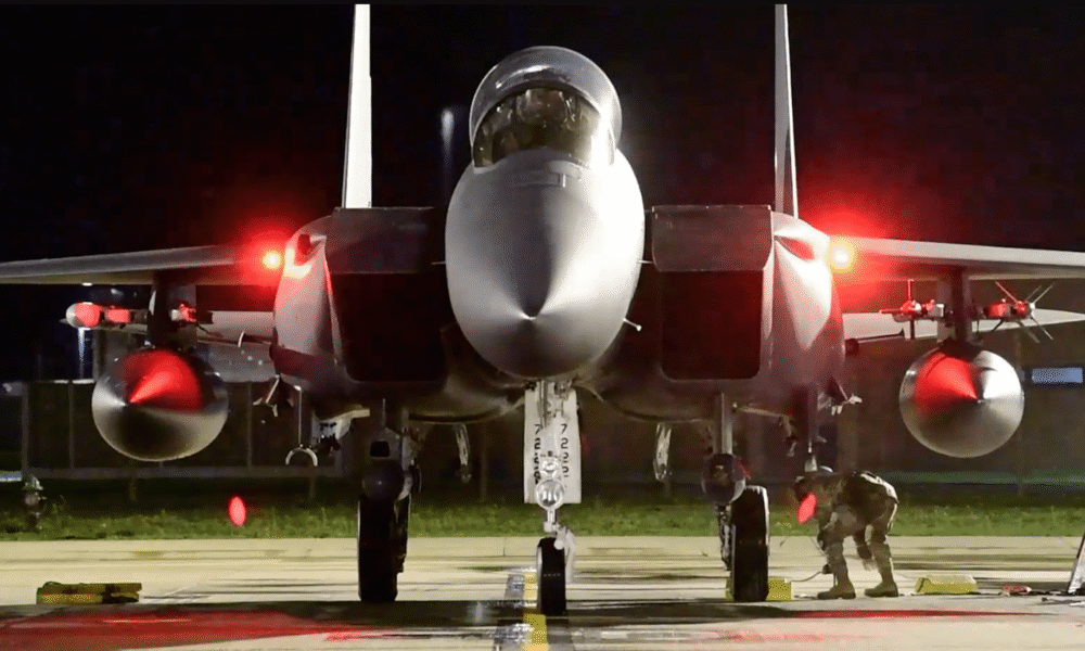 Second US Airman Rescued After F-15E Shot Down Over Iran in Daring ...