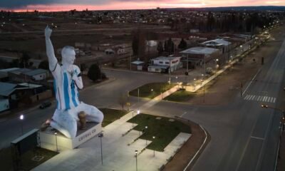Lionel Messi Honoured With Record-Breaking 85-Foot Statue in Argentina After World Cup Triumph Cutral Co