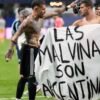Argentina Players Display Falklands Banner After England World Cup Win Lisandro Martínez and Giovani Lo Celso